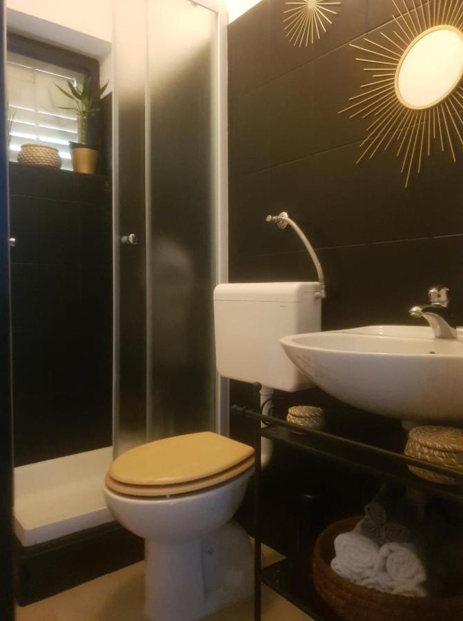 Apartments Asija เบรลา ภายนอก รูปภาพ